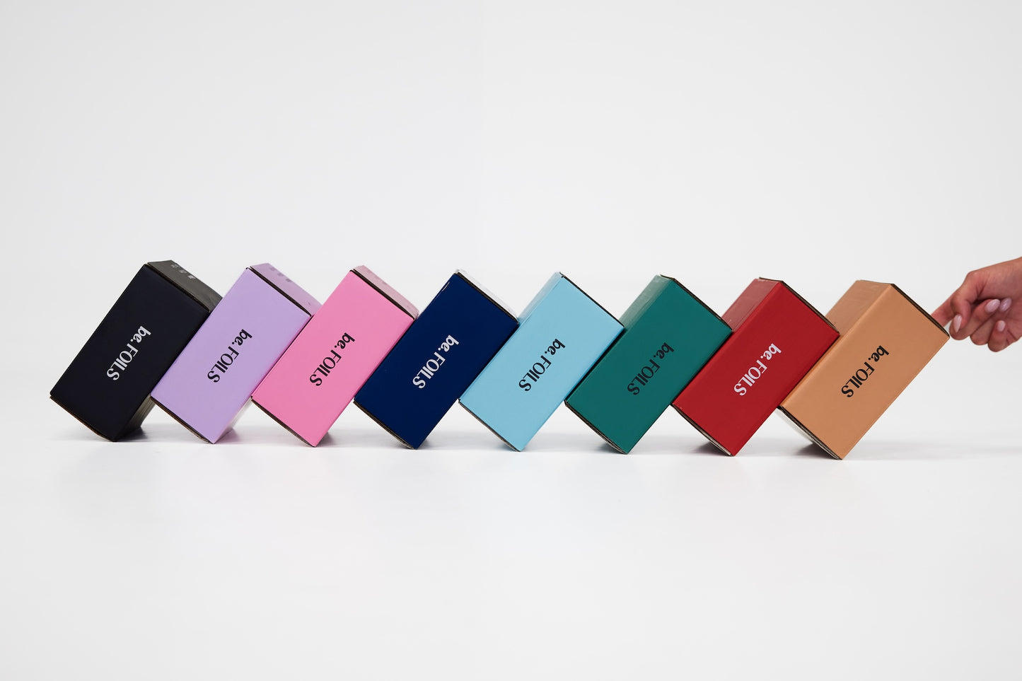 Medium Silver Foils in Coloured Box